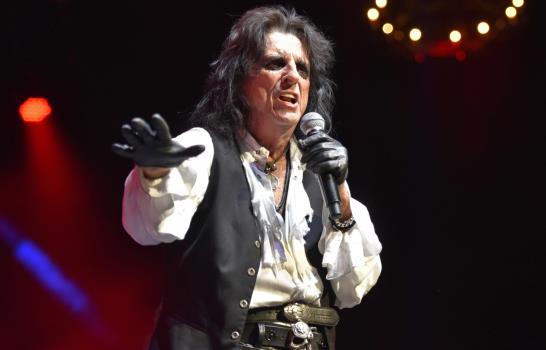 Alice Cooper habla de tap, serpientes y audio diario Alice Cooper habla de tap, serpientes y audio diario