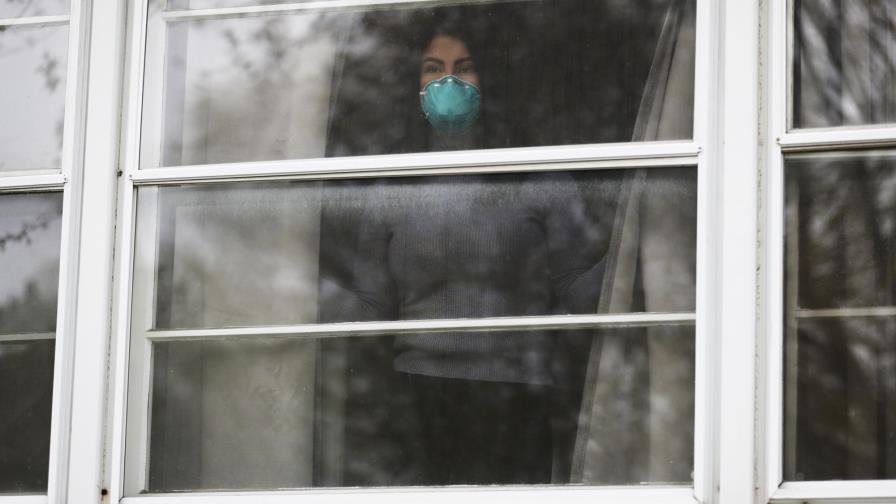 Familias sufren dificultades viviendo en cuarentena