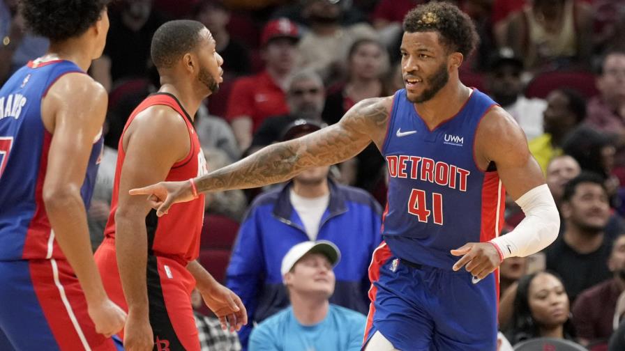 Grant luce con 35 puntos; Pistons derrotan a Rockets