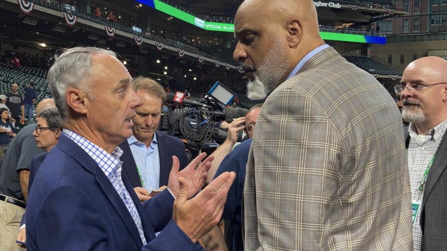 Manfred, optimista sobre negociaciones con sindicato