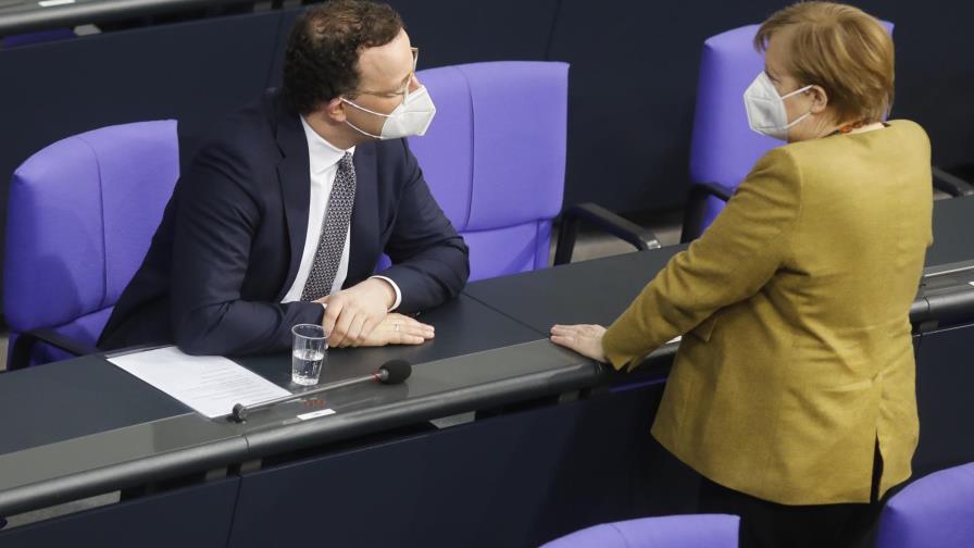 Alemania aprueba vacuna de AstraZeneca en adultos mayores