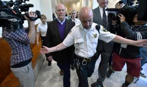 Batali a juicio en abril por cargos de conducta inapropiada