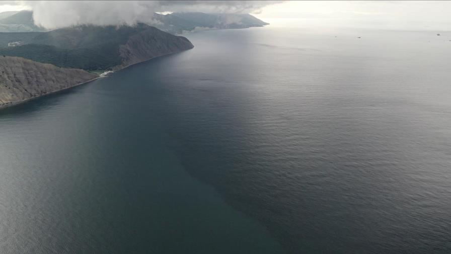 Rusia: Investigan derrame de petróleo frente al mar Negro
