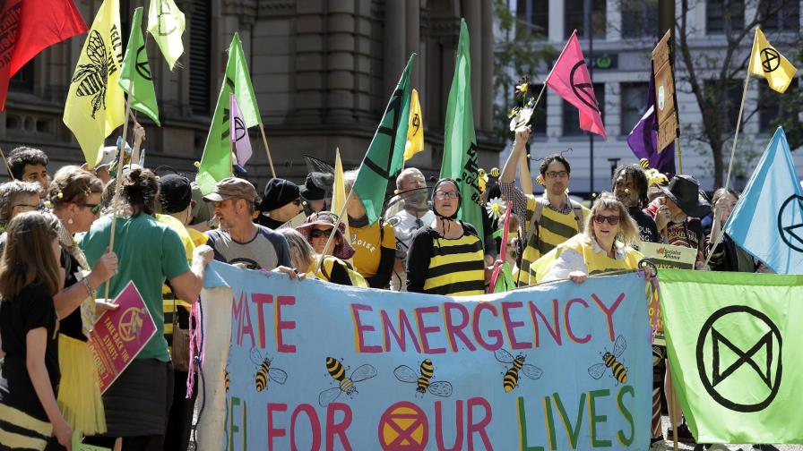 Activistas climáticos cortan carreteras en Australia