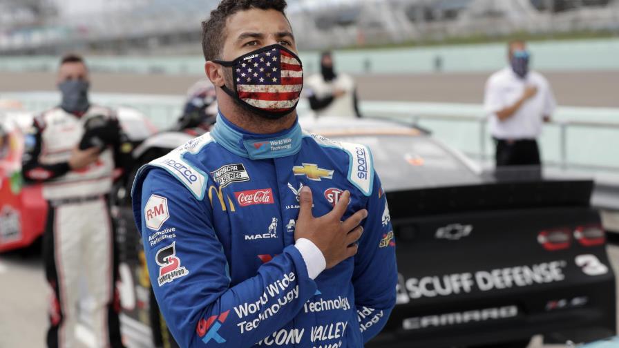 Hallan una soga en el puesto de Wallace en carrera de NASCAR