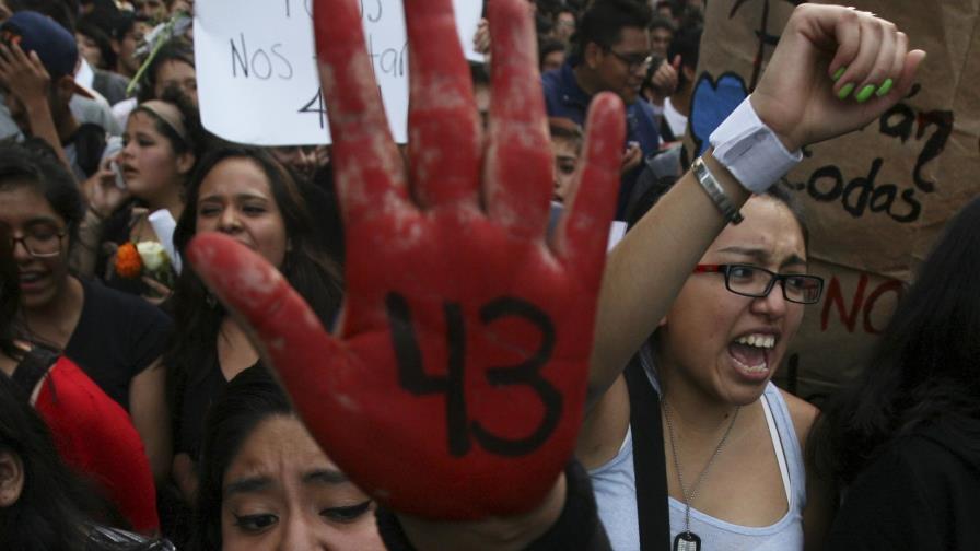 Comisión de Verdad de México concluye que Ayotzinapa fue crimen de Estado