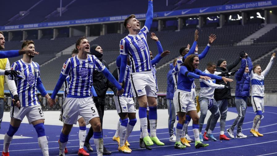 Piatek ayuda a que Hertha derrote a Union en derbi berlinés