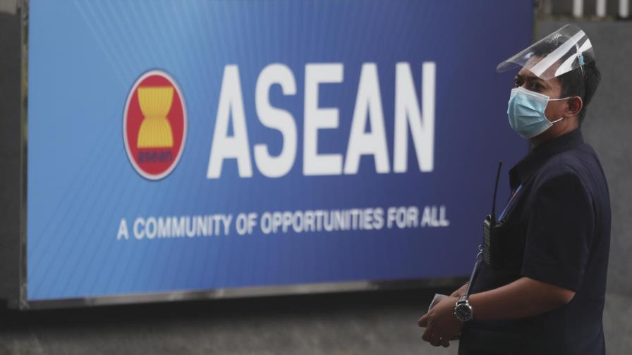 Indonesia pide crear un corredor de viajes de la ASEAN