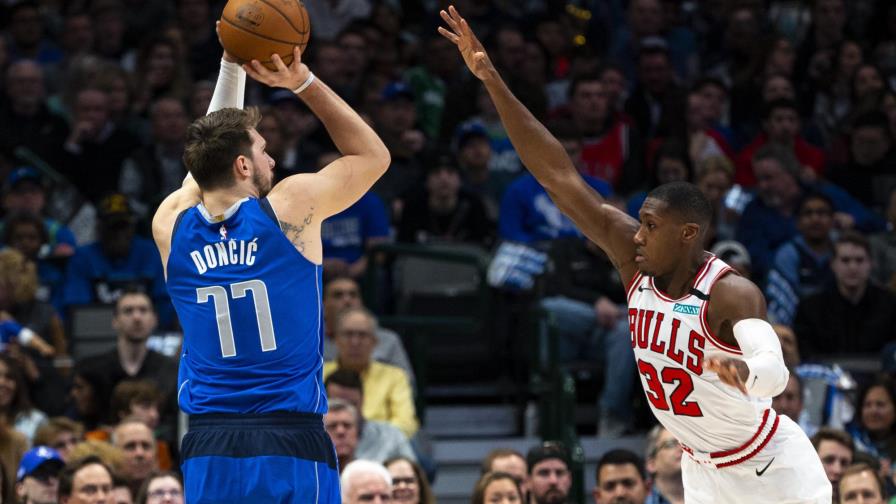 Doncic brilla en 3er periodo; Mavs vencen a Bulls