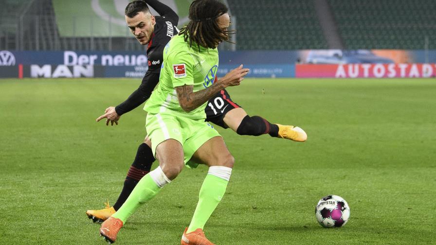 Weghorst aporta 2 goles a remontada de Wolfsburgo Weghorst aporta 2 goles a remontada de Wolfsburgo