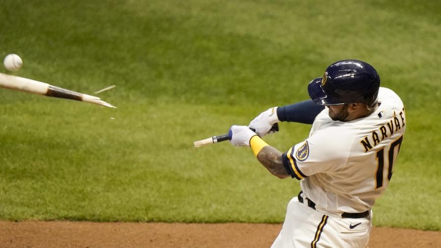 Cerveceros vencen a Tigres con jonrones de Hiura y Peterson