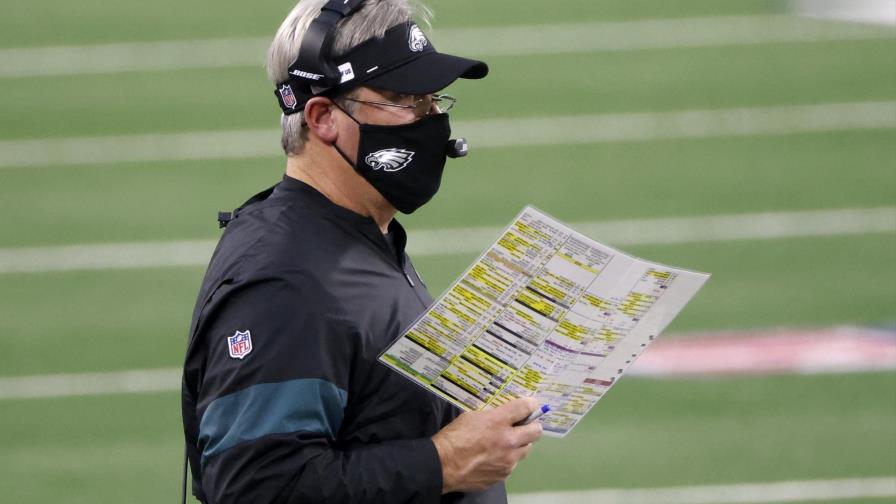 Eagles despiden al entrenador Doug Pedersen