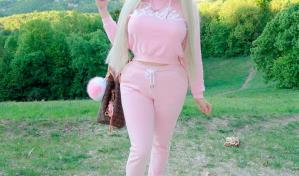 Gasta una fortuna para convertirse en la Barbie humana 