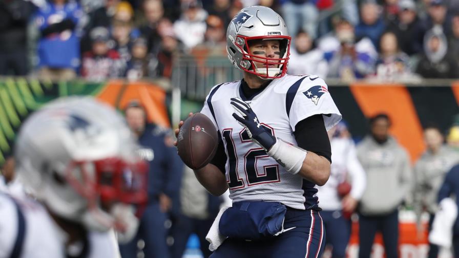 Patriots vencen a Bengals y avanzan a los playoffs