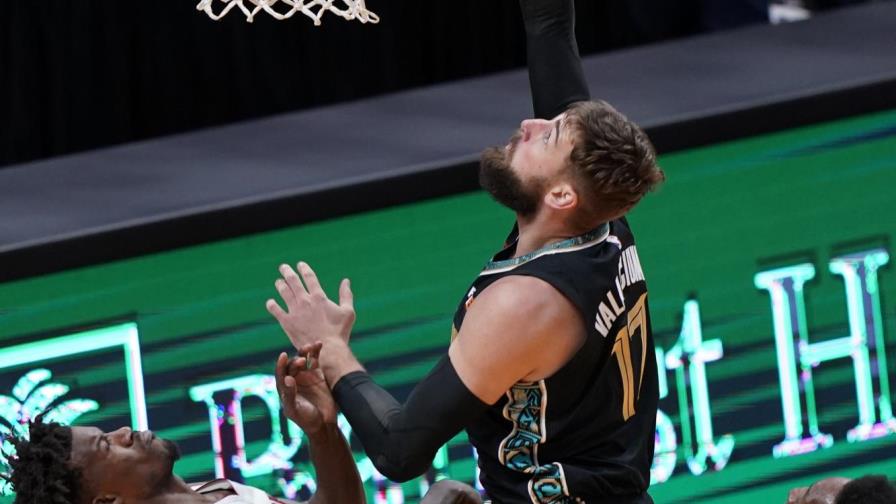 Grizzlies ponen fin a racha de triunfos de Miami