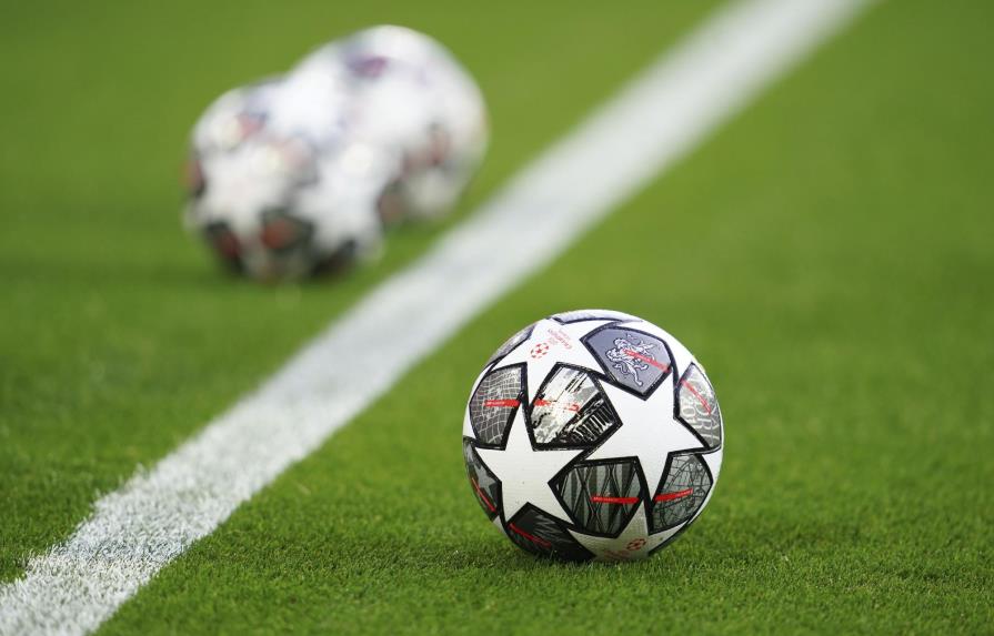 Jugadores de Superliga no podrán actuar en Euro y Mundial