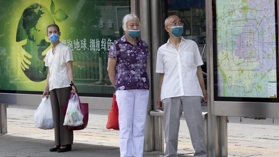Beijing impone nuevas medidas para frenar brote de COVID-19 Beijing impone nuevas medidas para frenar brote de COVID-19