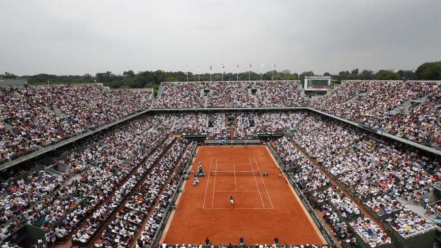 Roland Garros permitirá público, pese a repunte del virus