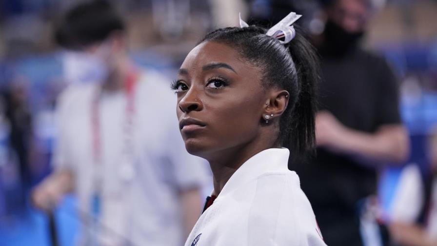 Simone Biles, fuera de final de equipos por problema médico