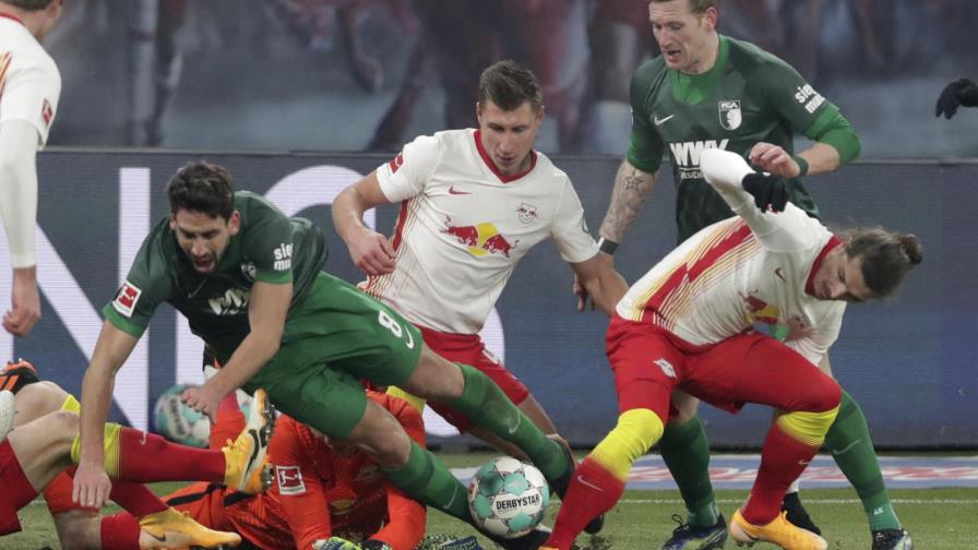Leipzig supera al Augsburgo; luce listo para Liverpool