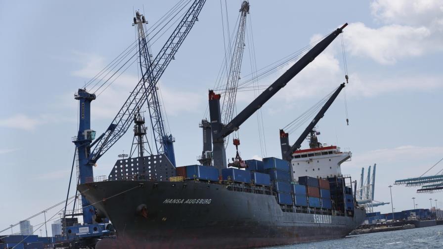 Aumenta déficit comercial de EEUU en agosto a 54.900 mdd