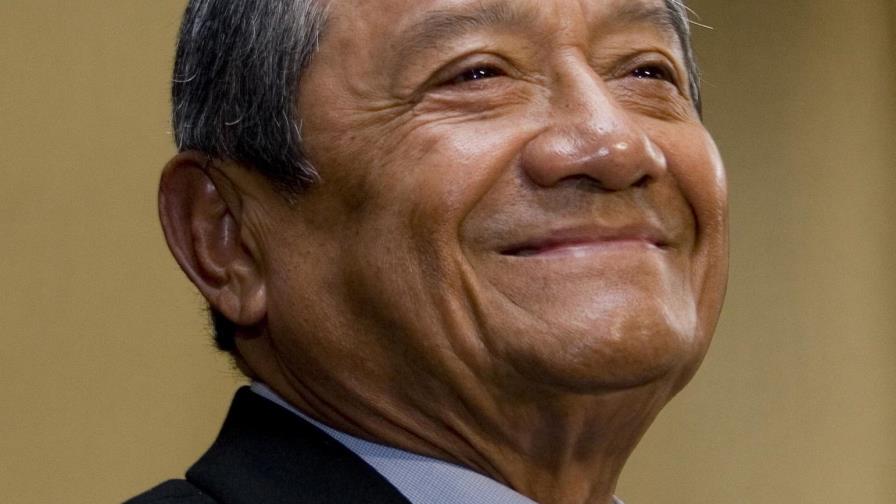 Armando Manzanero da positivo a COVID-19