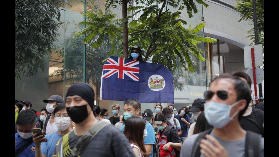 Gran Bretaña otorga derecho de residencia a hongkoneses