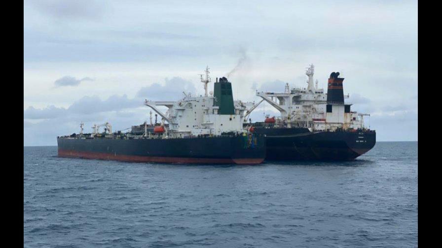 Indonesia incauta barcos petroleros de Irán y Panamá
