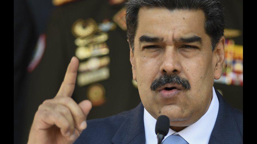 EEUU desplegará buques frente a Venezuela, según fuentes
