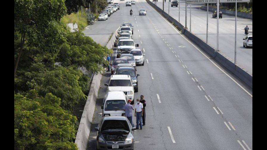 Venezuela recibe combustible de Irán en medio de protestas Venezuela recibe combustible de Irán en medio de protestas