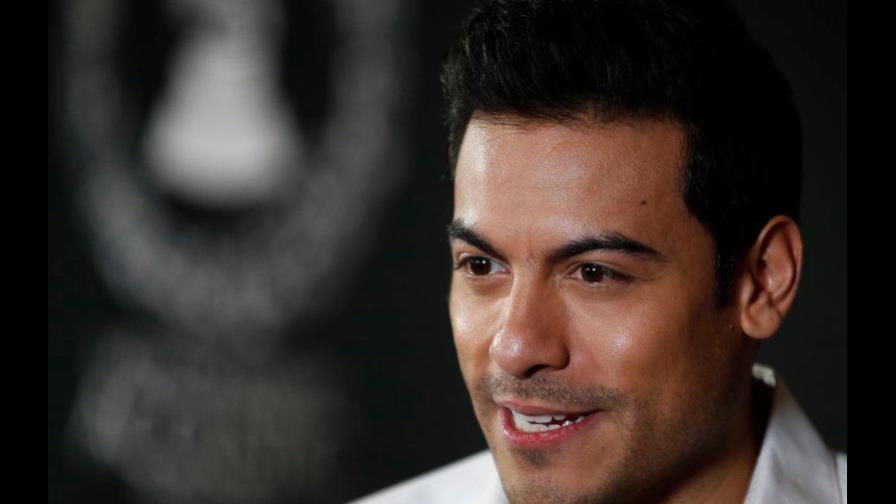 Carlos Rivera cancela su participación en los Latin Grammy
