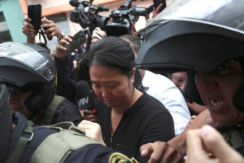 Juez ordena 15 meses de cárcel para Keiko Fujimori