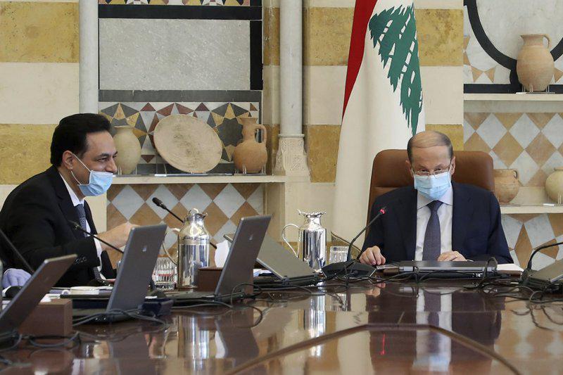 Líbano anuncia cese de pago de todas las deudas en divisas