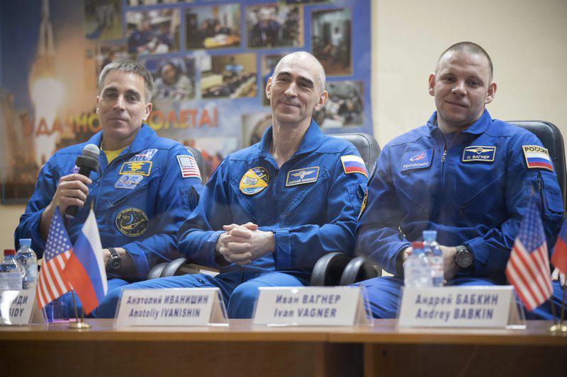 Tripulación de EEUU y Rusia arriba a la Estación Espacial