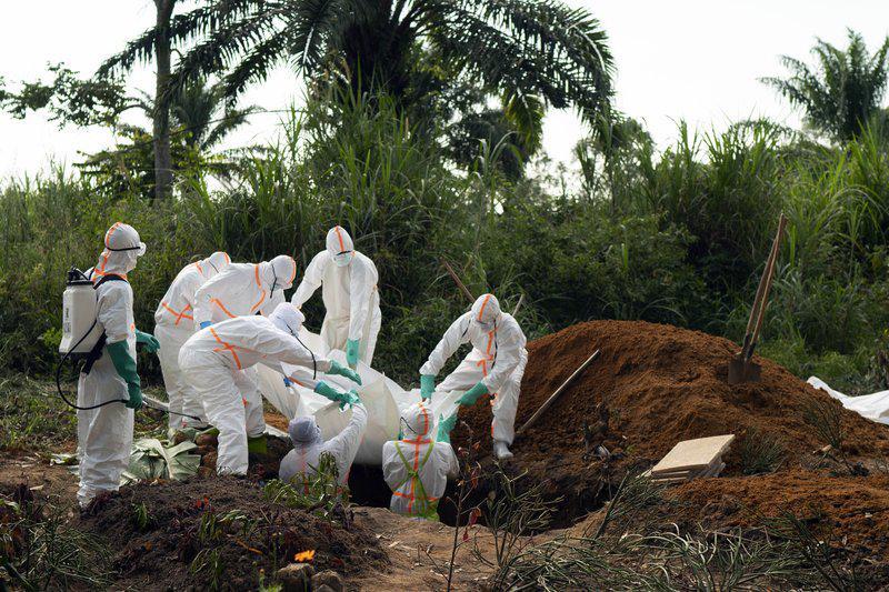 La OMS sufre falta de fondos para combatir ébola en Congo