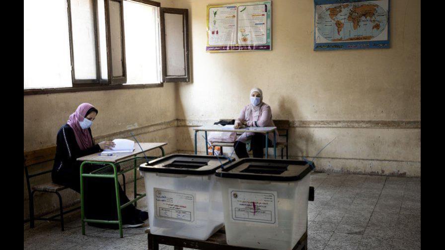 Egipto dice que enjuiciará a 54 millones que no votaron Egipto dice que enjuiciará a 54 millones que no votaron