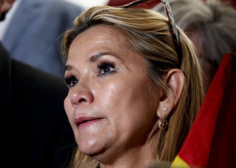 Jeanine Áñez deja su candidatura a la Presidencia de Bolivia