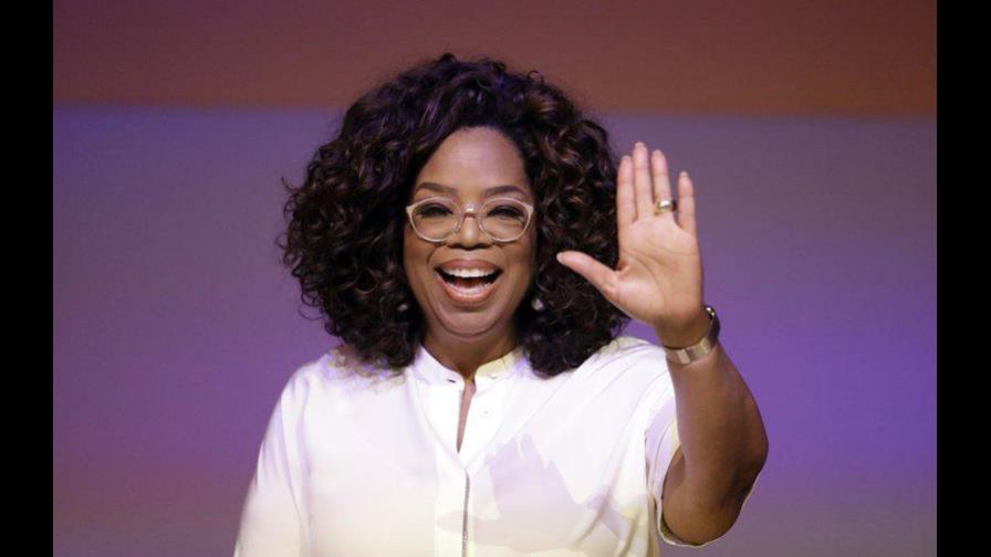 Oprah recomienda siete libros que la han ayudado e inspirado
