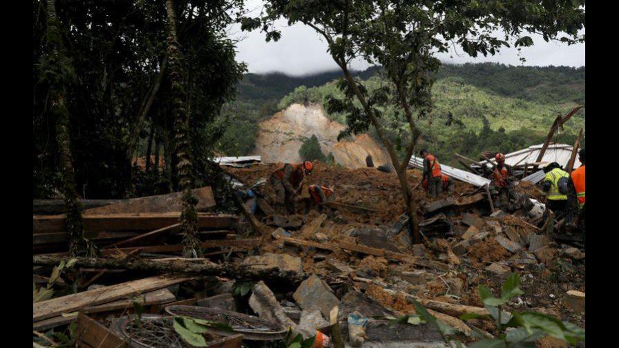 Guatemala suspende búsqueda tras derrumbe por Eta