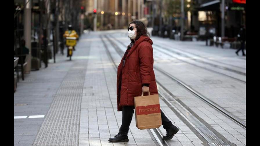 Miles de policías y soldados velan por confinamiento de Sídney