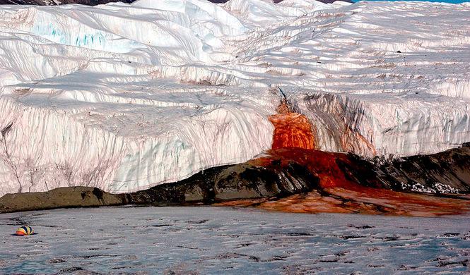 ¿Por qué sangra la Antártida?