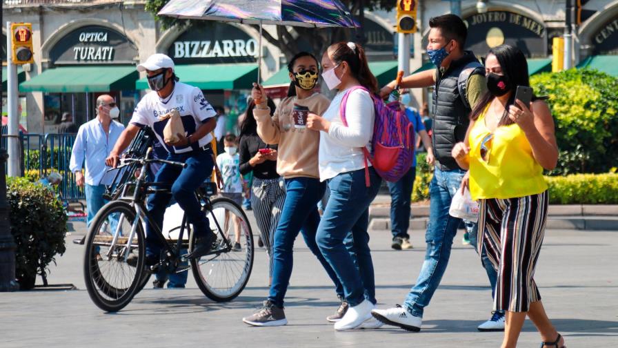 Ciudad de México decreta ley seca el fin de semana por contagios al límite