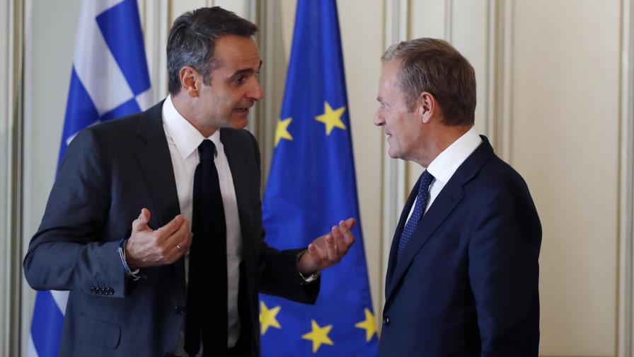 Grecia coloca deuda de corto plazo con rendimiento negativo