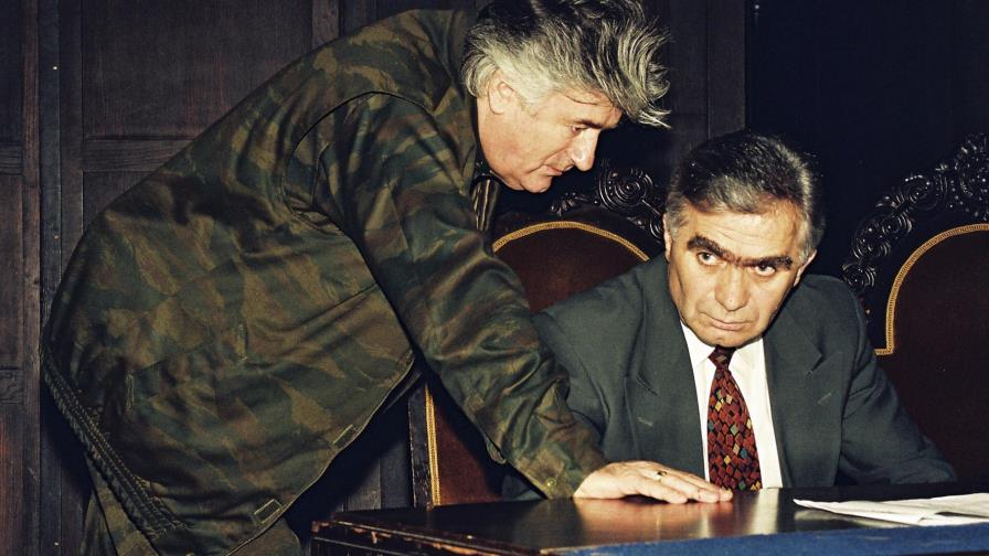 Exfuncionario serbobosnio Krajisnik fallece por coronavirus Exfuncionario serbobosnio Krajisnik fallece por coronavirus