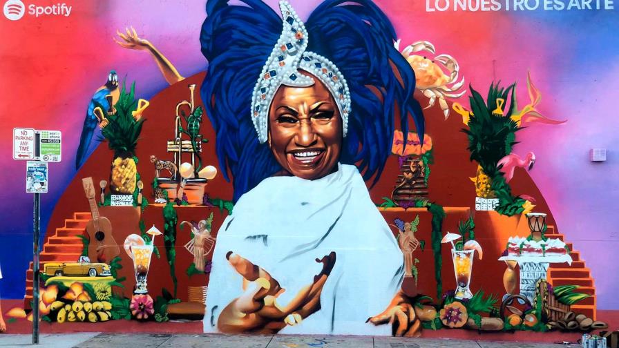 Celia Cruz representa la herencia latina en mural de barrio bohemio de Miami