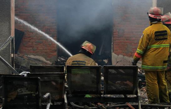 Queman corte electoral en medio de huelga parcial tras comicios en Bolivia