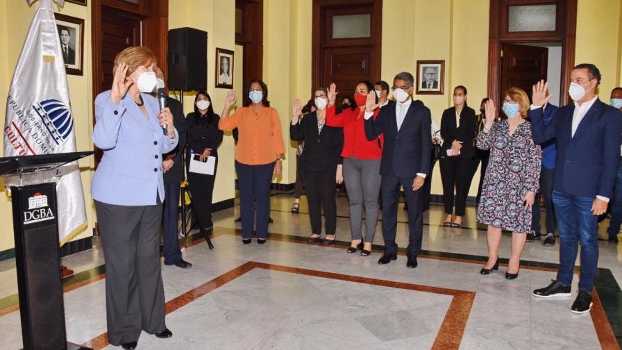 Alina Abreu juramentada como nueva directora de la Compañía de Ballet Nacional