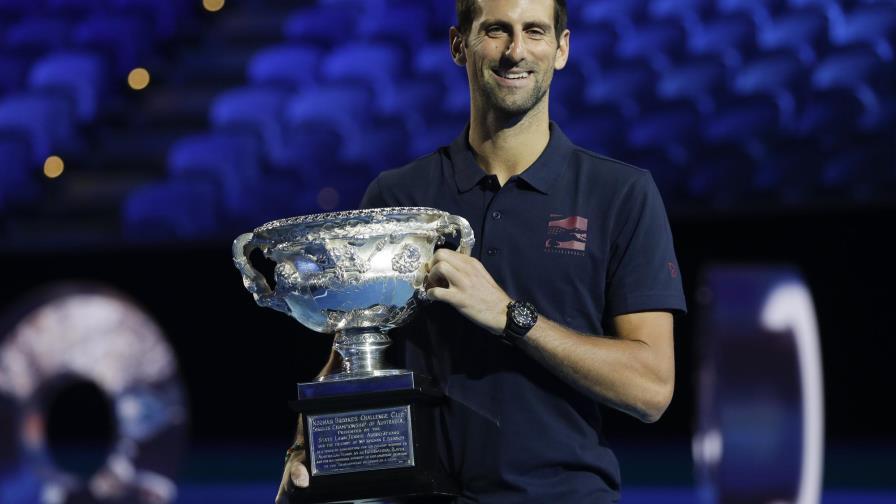 Djokovic y Federer podrían toparse en semis en Australia