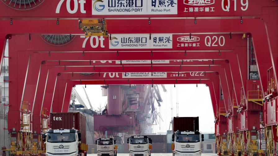 Exportaciones de China aumentan pero desaceleran en octubre Exportaciones de China aumentan pero desaceleran en octubre