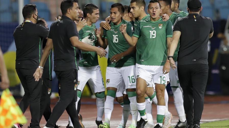 Bolivia se prepara a más altura para recibir a Colombia